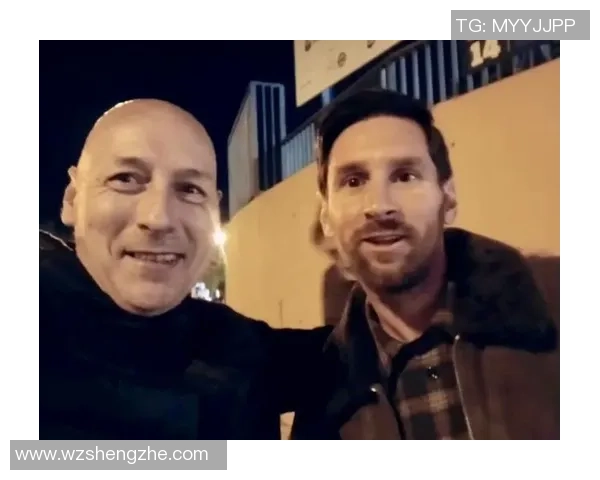 在东京街头偶遇世界足球球星引发热议球迷纷纷合影留念